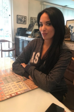 Mary, 29, United Kingdom
