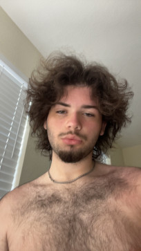 Johnny, 18, United States