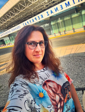 Alessia Hernandez, 43, United States