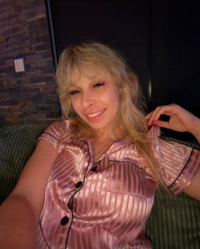 Casella Grace, 28, United States