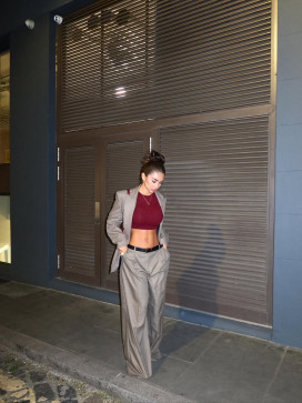 Jenny, 28, Canada