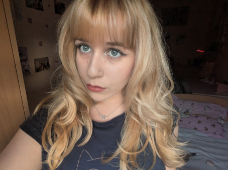Marija, 19, United Kingdom
