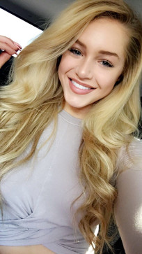 Courtney Isabella, 33, United States