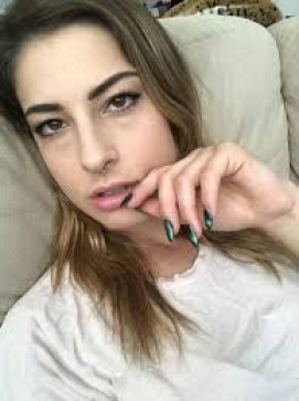 Kristen, 30, United Kingdom