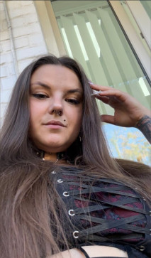 Betty Davis, 24, United States