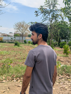 Hamza Satti, 25, Pakistan