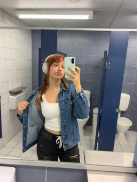 Briana, 22, United Kingdom
