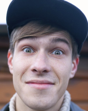 Molotov, 20, United Kingdom