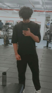 Hary, 22, United Kingdom