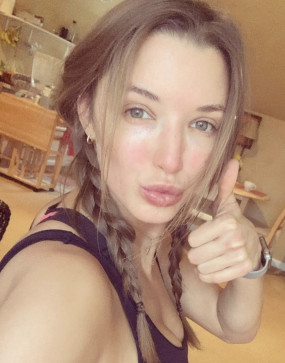 Natasha, 38, United Kingdom