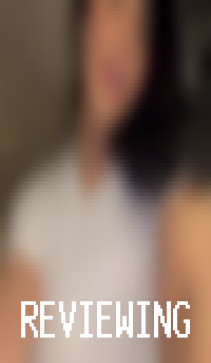 Laura, 33, United States