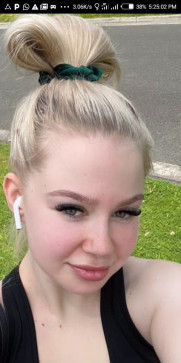 Sophia Jackson, 26, United States
