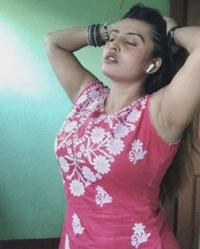 Shivani, 26, India