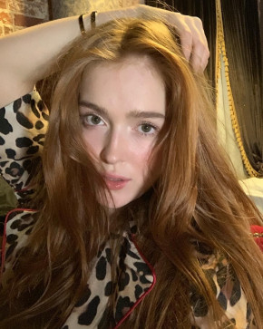 Anna, 30, United States
