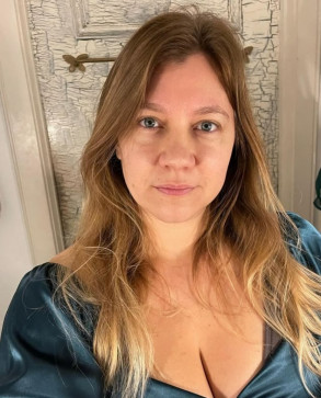 LiSa, 31, Germany