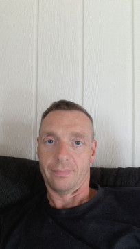 Klaasbandringa, 45, Denmark