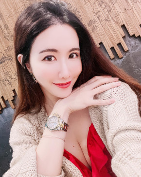 Dhxbcn Chxnc, 38, United States