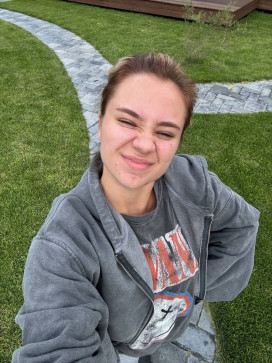 Grace, 30, United States