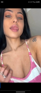 Alisa, 19, United States