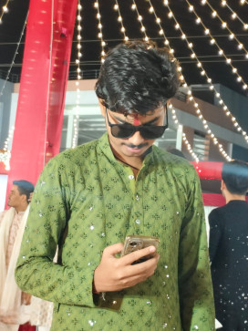Ghanshyam Baghel, 18, India