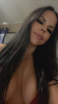 Sarah Pilioglos, 32, United States