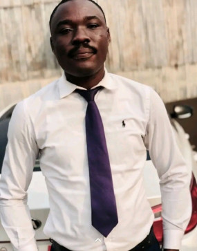 Jonathan Koomson, 36, United Kingdom