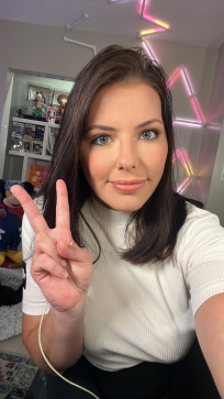 Jennifer Karen, 31, United States