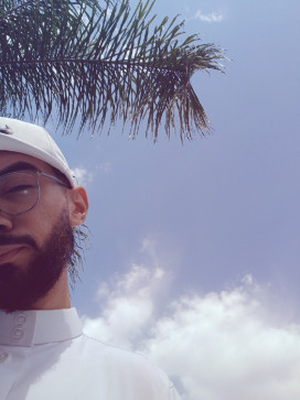 Lart Iste, 24, Algeria