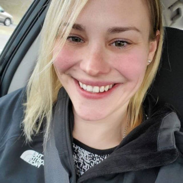 Kellymendes, 30, United States