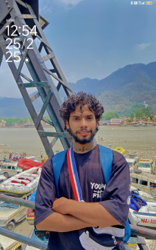 Shivam Singh, 18, India