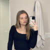 Ella0412884