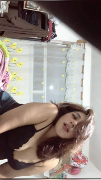 Sofia, 20, Canada