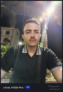 Yoyo Berbiha, 23, Algeria