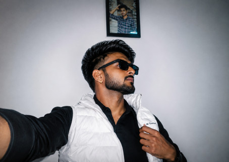 NIDHI PANDEY, 22, India
