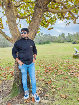 Ashish 18, 32, India