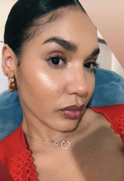 Vivian Robert, 33, United States