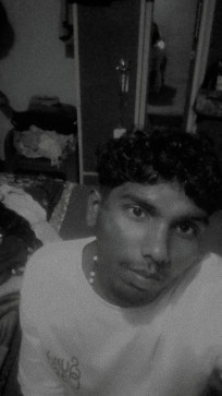 St King, 18, India