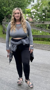 Betty, 29, United Kingdom