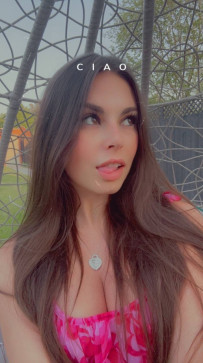 Lizzy, 30, United States