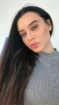 Luna, 28, United States