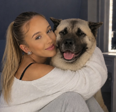 ThatBlondeGirl, 19, Canada