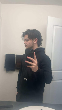 Jenny, 20, Canada