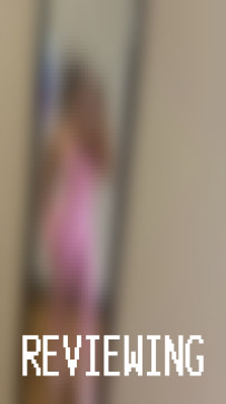 Bella, 28, United States