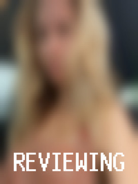 Ms Kelly, 35, United States