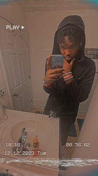 Dre , 22, United States