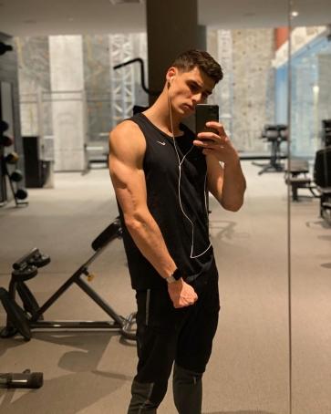 Jonny Pollok, 29, Switzerland