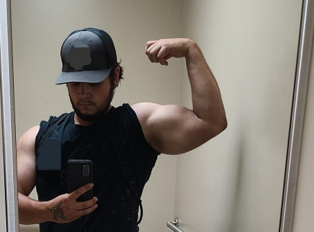 John, 24, United States