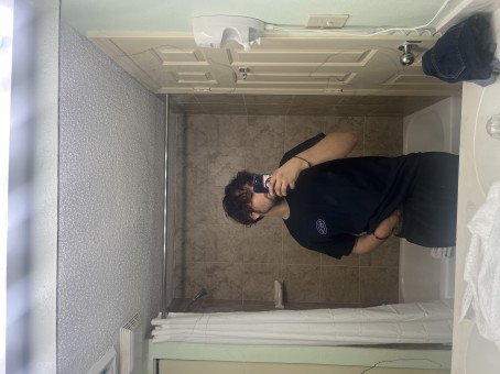 D, 21, United States