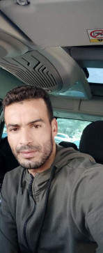 Yacine, 31, Algeria