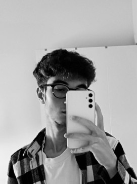 Metehan, 19, Turkey